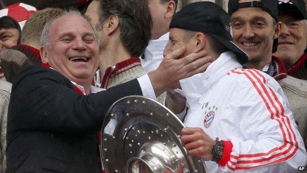 Uli Hoeness and Franck Ribery (2 June 2014)