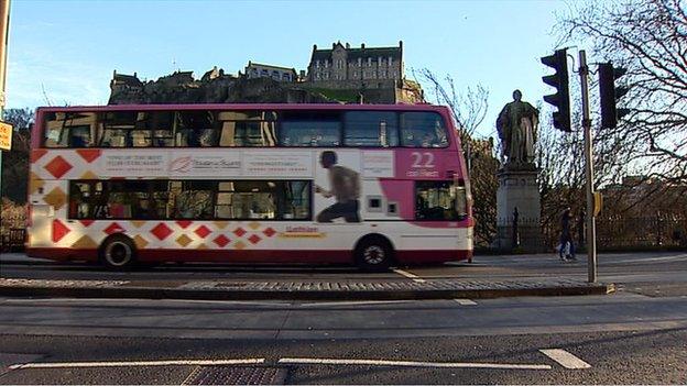 bus edinburgh