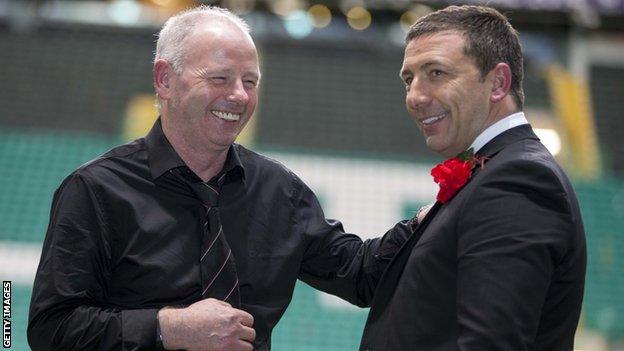 Aberdeen chairman Stewart Milne (left) and Dons boss Derek McInnes