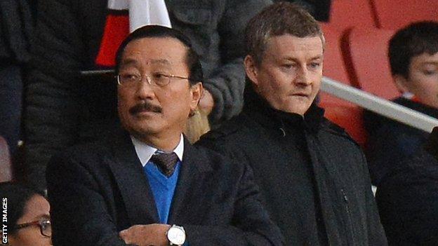 Vincent Tan and Ole Gunnar Solskjaer