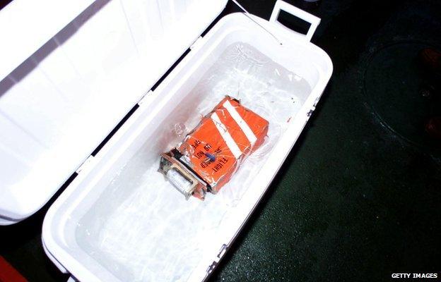 The First 'Black Box' From Downed Alaska Airlines Flight #261 - 2000