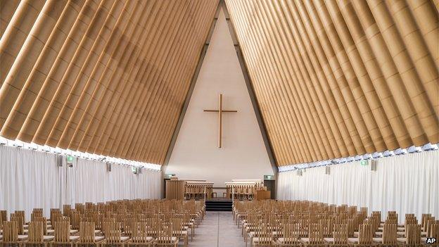 Shigeru Ban's cardboard cathedral in New Zealand - inside