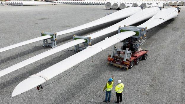 Wind turbine blades