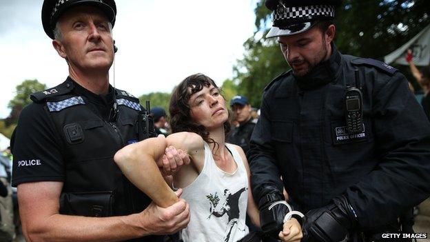 Woman arresters at Balcombe