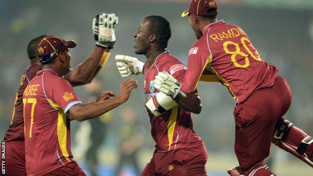 Darren Sammy celebrates