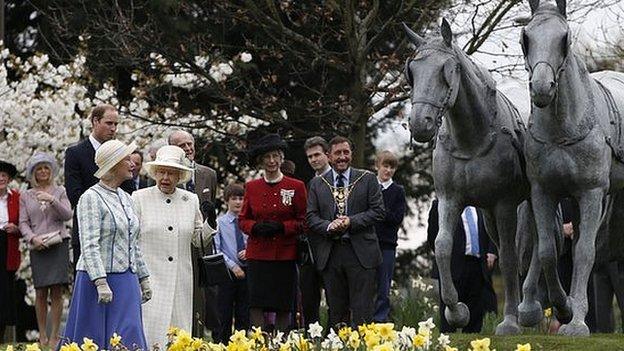 Horse statue