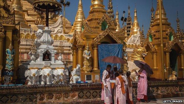 Buddhist festival, Yangon, March 2014