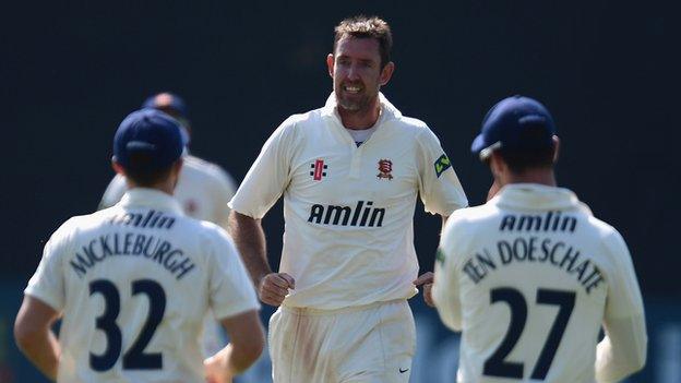 Essex players celebrate a wicket