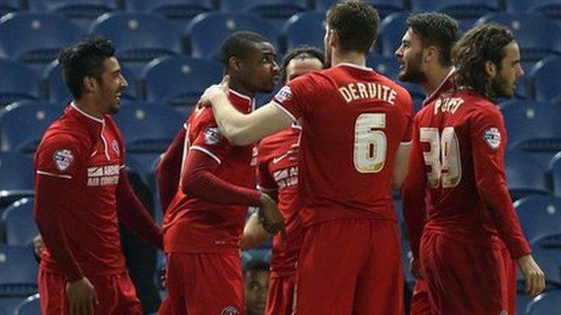 Charlton celebrate Reza Ghoochannejhad's goal