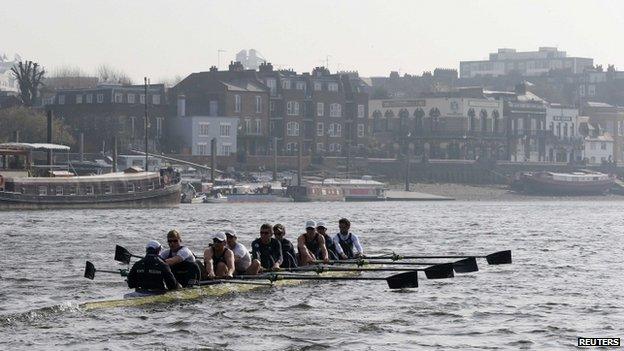 The Oxford University rowing crew