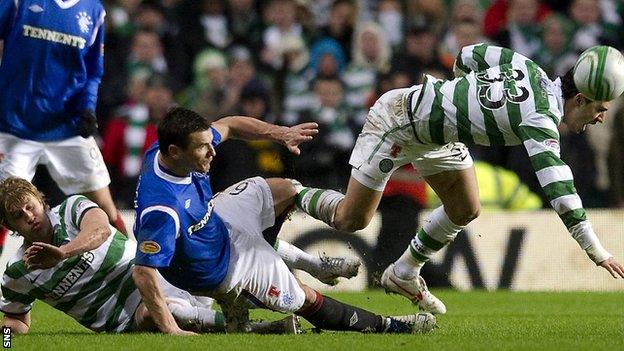 Rangers' Lee McCulloch and Celtic's Beram Kayal in 2011