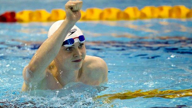 Ross Murdoch celebrates his win in Glasgow