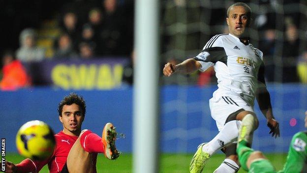 Wayne Routledge scores against Cardiff City