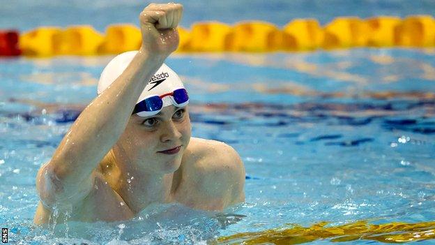 Ross Murdoch celebrates his win in Glasgow