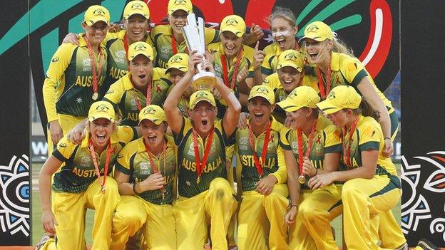 Australia with the World Twenty20 trophy