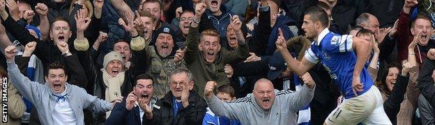 Everton v Arsenal