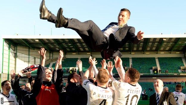 Grant Murray celebrates