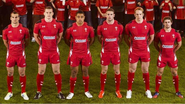 Players from the Welsh rugby team