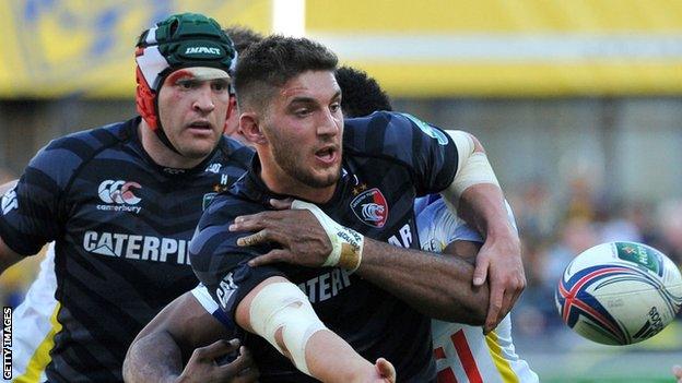 Owen Williams in action for Leicester Tigers against Clermont Auvergne