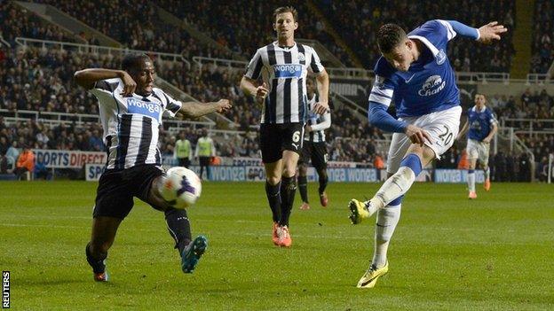 Everton's Ross Barkley (right) scores against Newcastle United