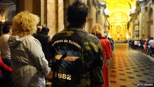 Argentine veterans gather at a cathedral