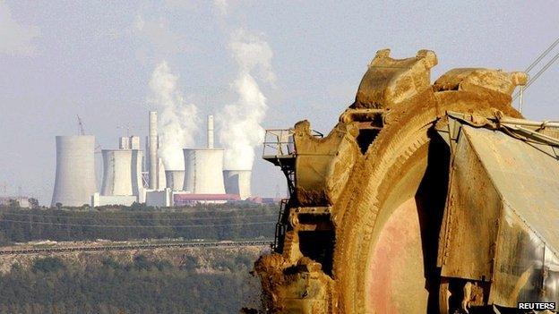 Huge excavator shovels in the open-cast lignite mine Garzweiler near the village of Immenrath west of Cologne