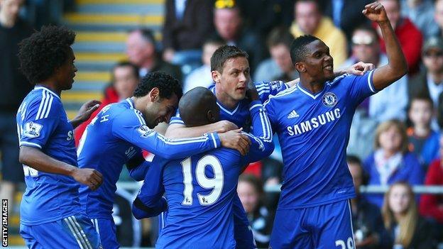 Chelsea celebrate Demba Ba's goal