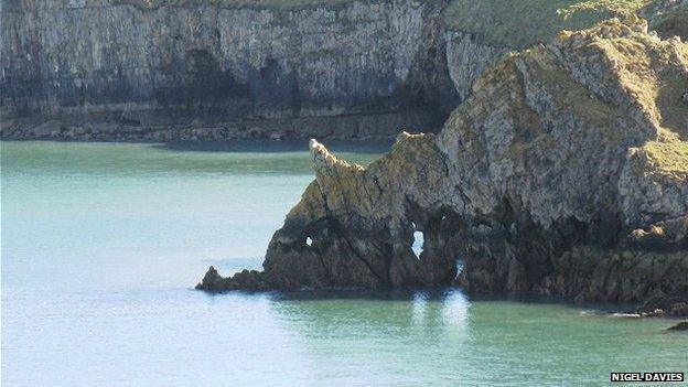 Arches near Barafundle Bay