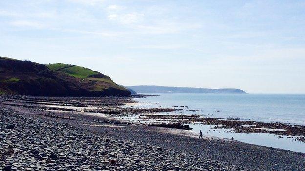 Aberaeron South beach