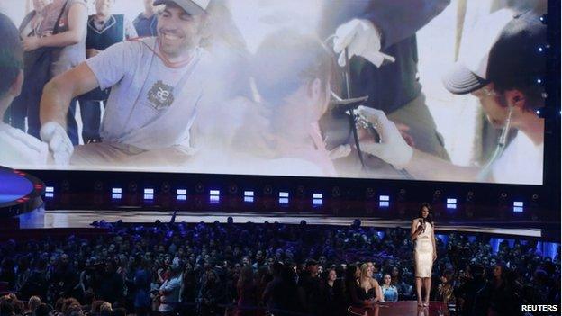 Jordana Brewster led a tribute to Paul Walker at this year's MTV Movie Awards