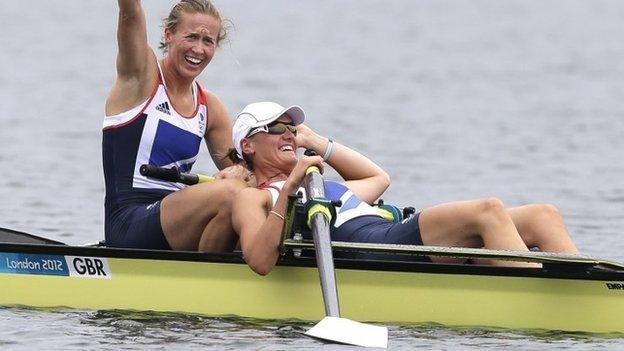 Heather Stanning (r) and Helen Glover