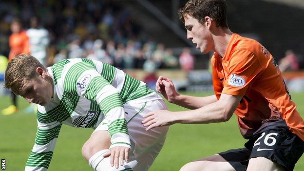 Celtic's Kris Commons and Dundee United's Andrew Robertson