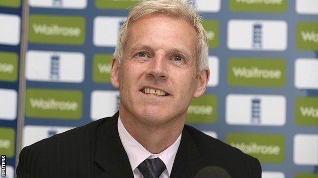 Peter Moores is re-appointed as England coach