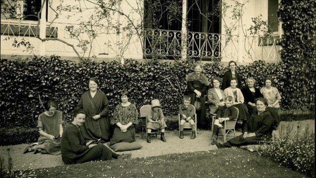 Convalescents at Cefn Ila in 1925