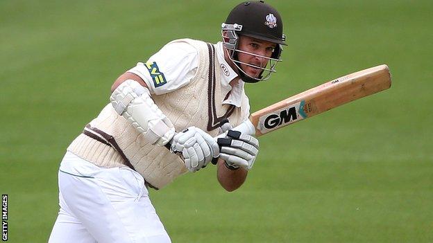 Graeme Smith batting for Surrey