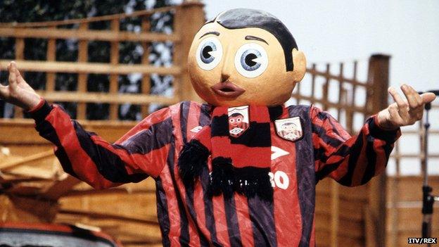 Frank Sidebottom on Frank Sidebottom's Fantastic Shed Show on ITV in 1992