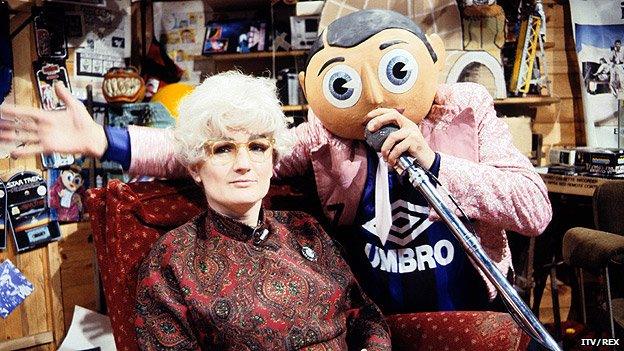 Caroline Aherne as Mrs Merton with Frank Sidebottom