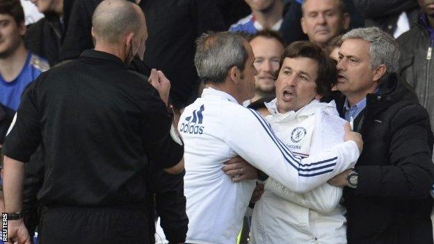 Jose Mourinho restrains assistant Rui Faria