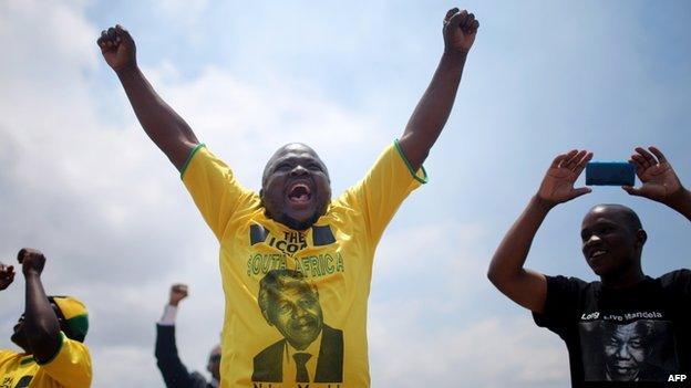 ANC supporters in Qunu on 15 December 2013