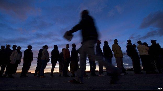 Voters queue to vote in local elections in South Africa (May 2011)