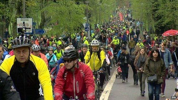 The cyclists made their way from the Meadows in Edinburgh to Holyrood