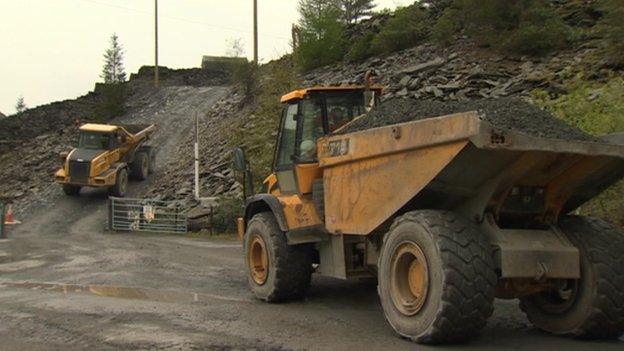 Trucks at a slate seam