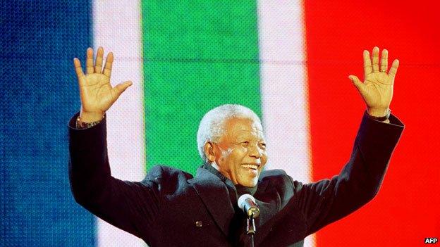 Nelson Mandela at the Celebrate South Africa concert in Trafalgar Square London 2001