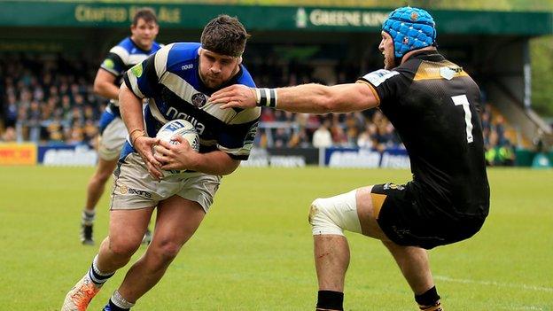 Rob Webber powers through for Wasps