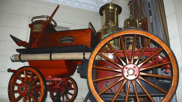 Old fire engine at the HQ of the firefighters' association in Santiago