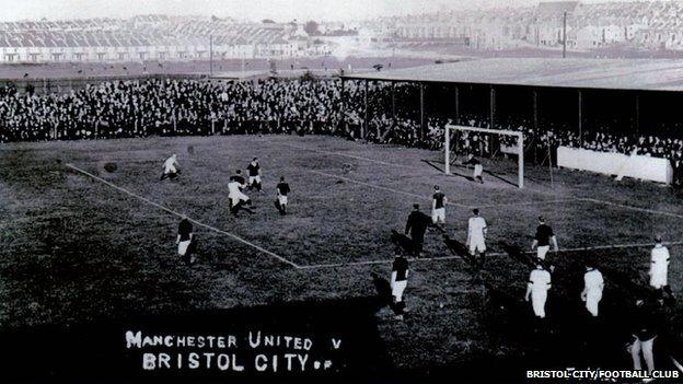 Ashton Gate , the 1st Division match. Bristol City v Manchester United, score was 1-2 respectively on 1/09/1906