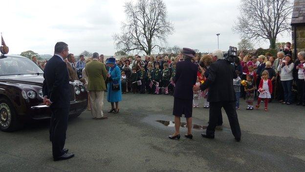 Queen at Cotts Equine Hospital