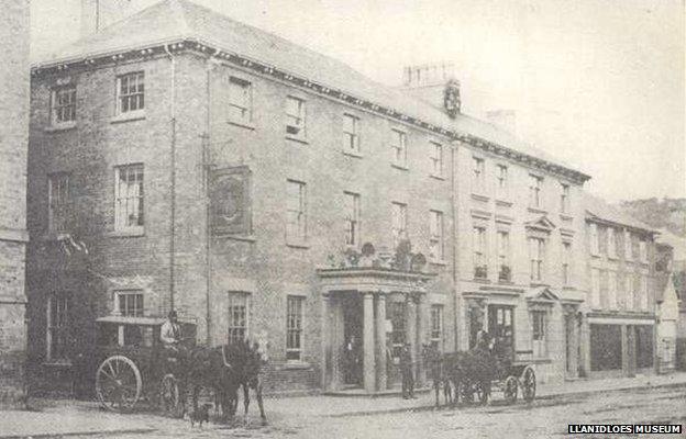 Trewythen Arms, Llanidloes, circa 1900