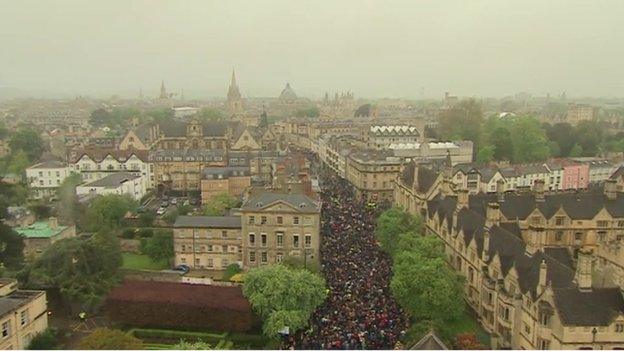 Magdalen Bridge on May Day 2014