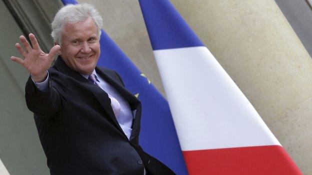 Jeffrey Immelt outside the Elysee Palace